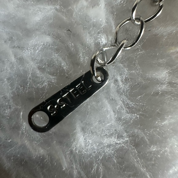 “Unstoppable” Silver Necklace - Picture 6 of 6